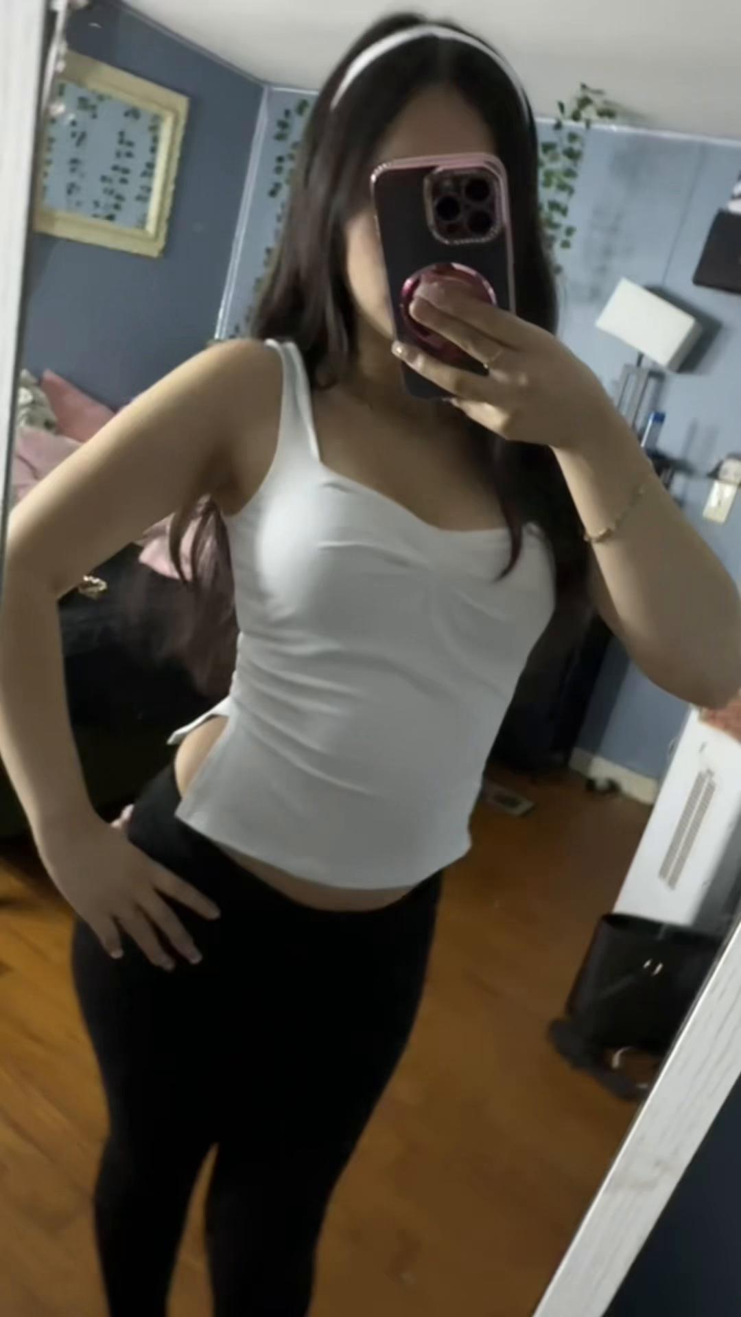 @:3