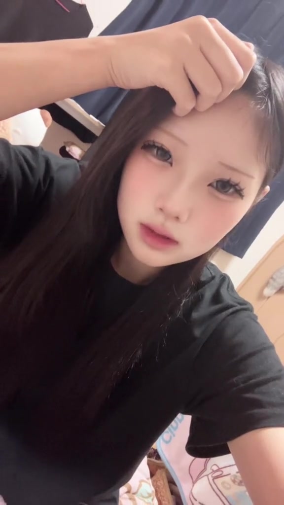 @𝑦𝑢𝑧𝑢