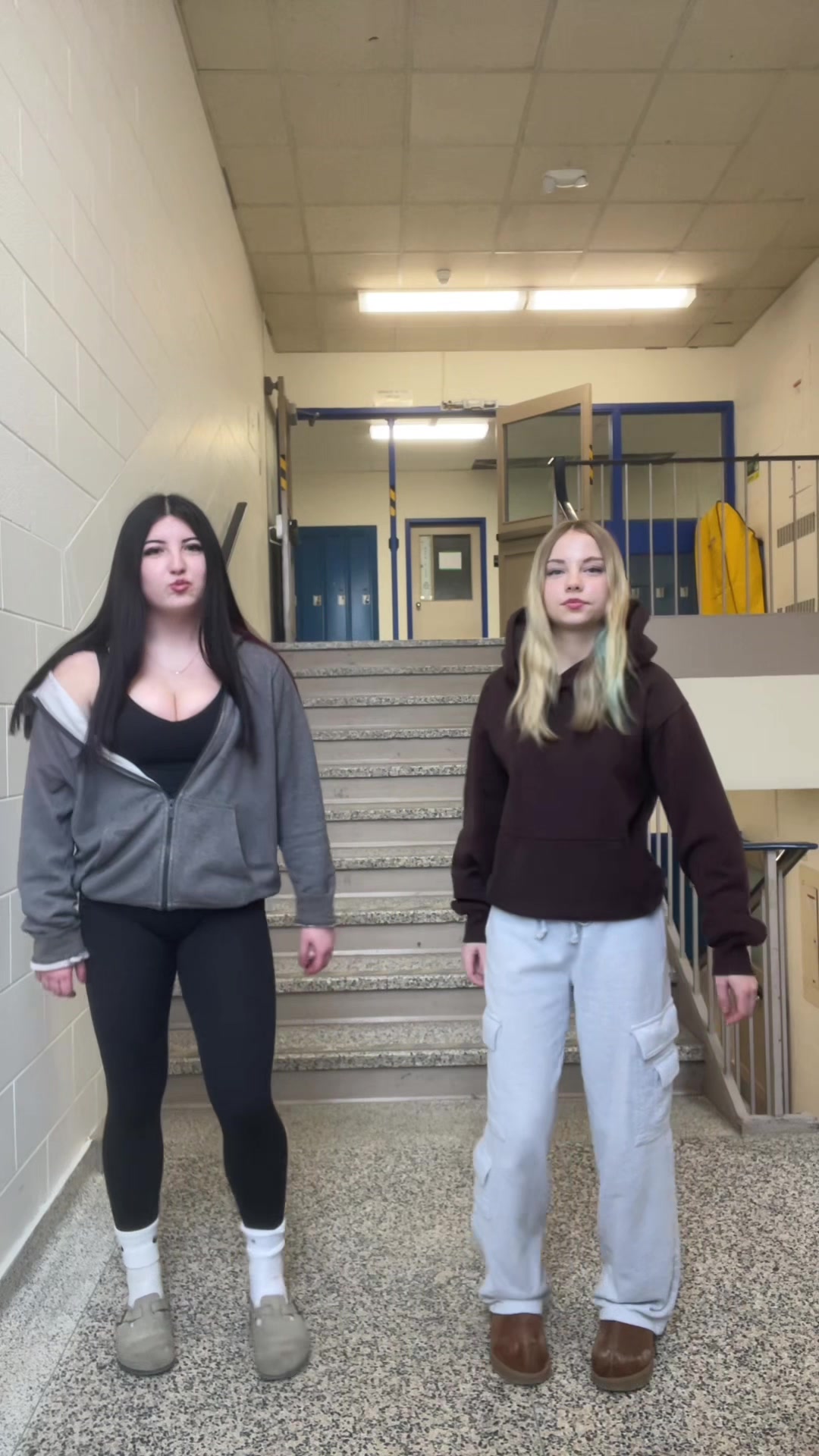 @avaellie