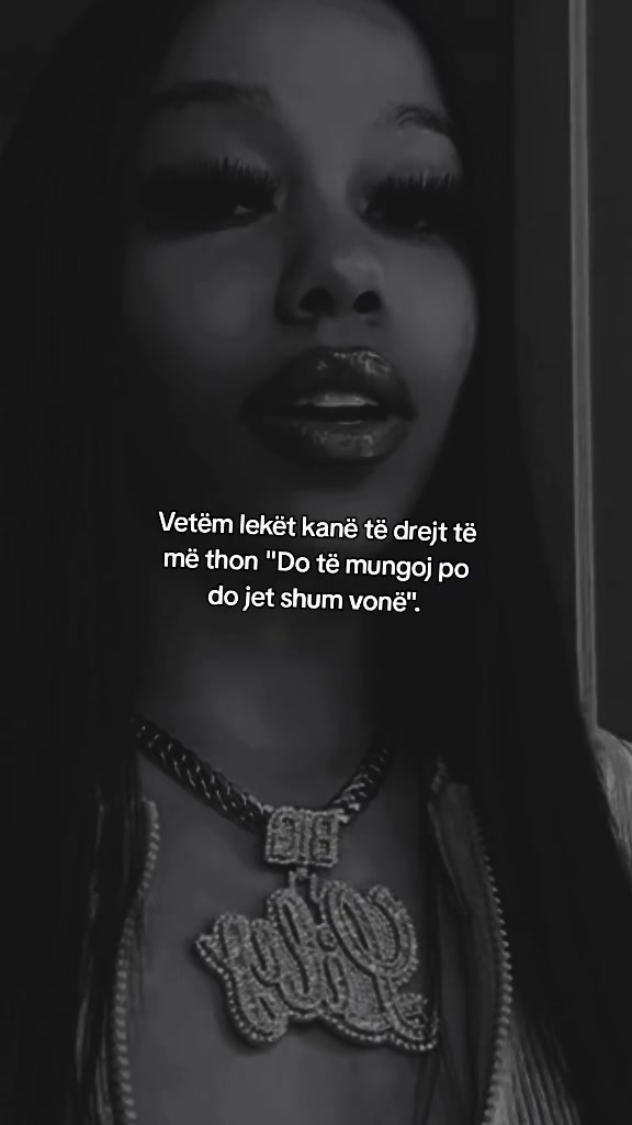 @~
