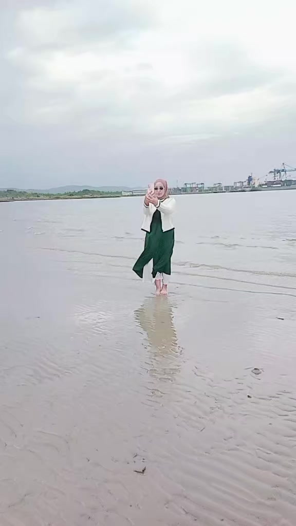@Ernienyta02