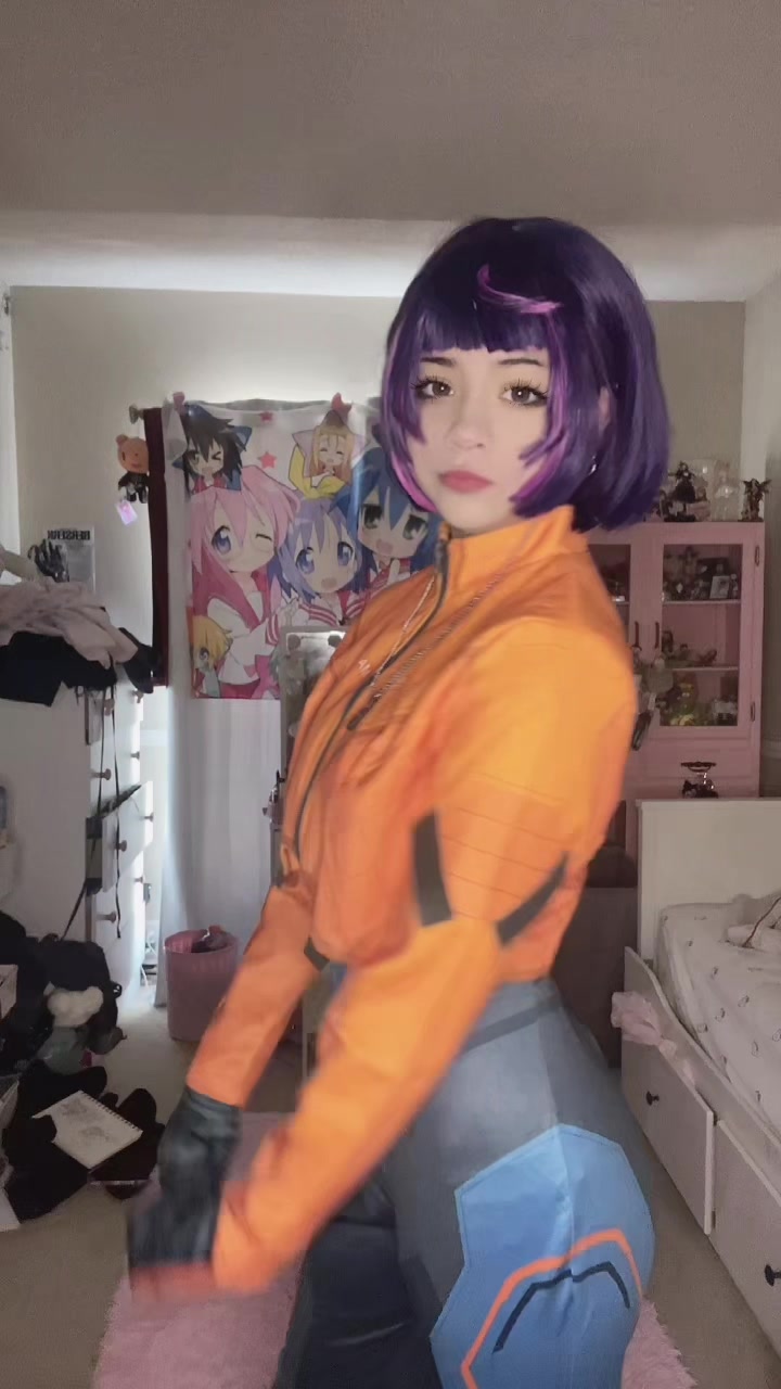 @QueenStocking