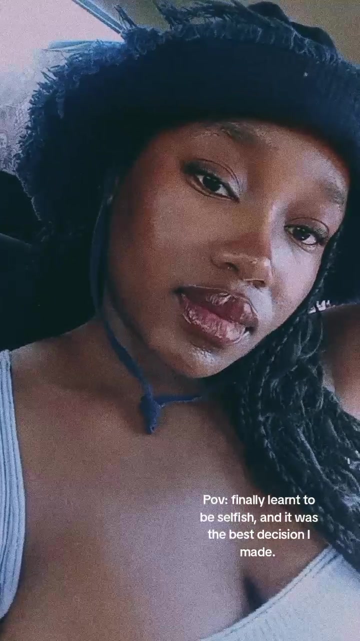 @_Lindokuhlenkosi👑