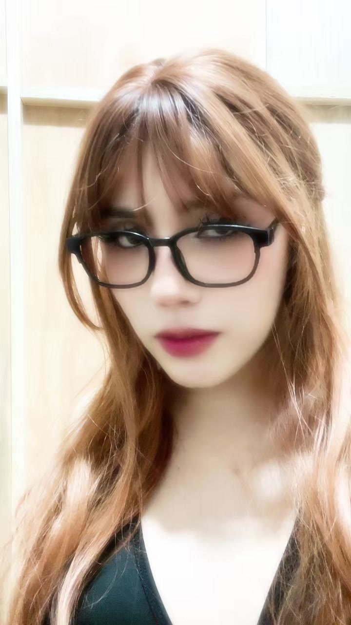 @Lu