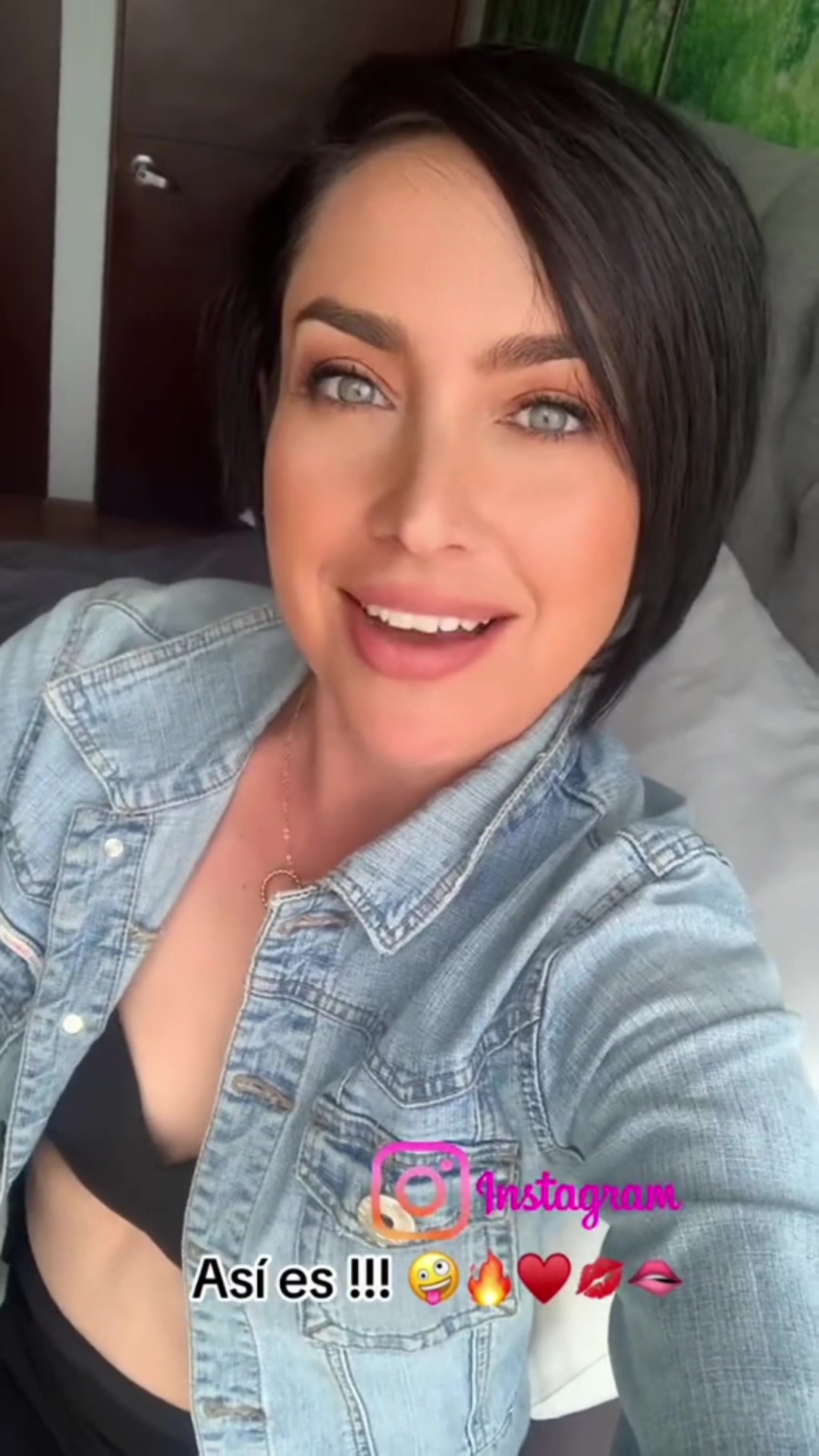 @Angela María Otálora