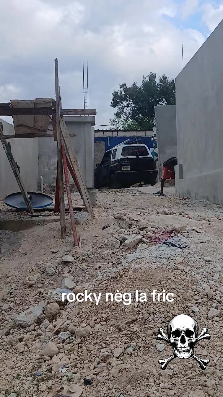 @rockyneg