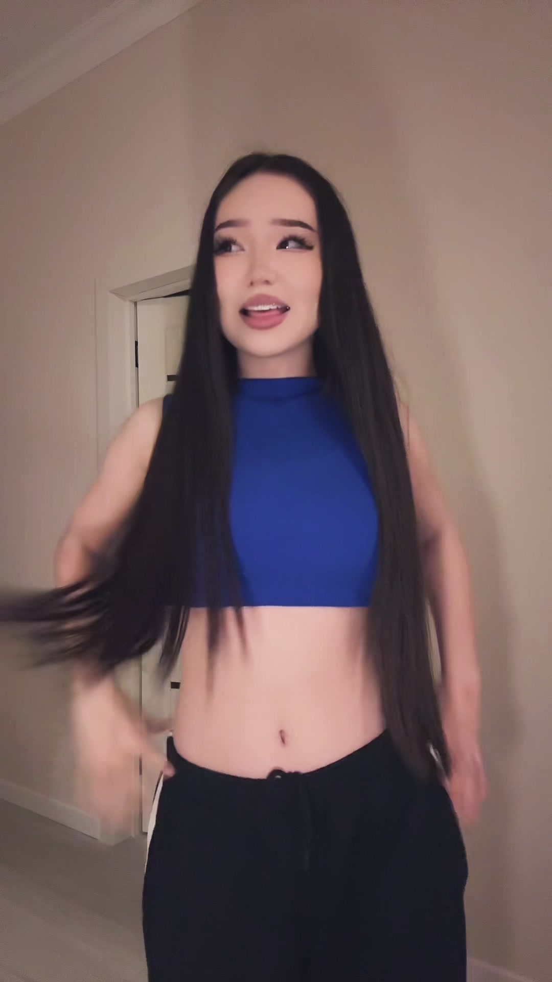 @жaн