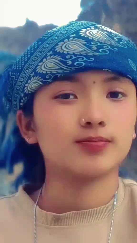 @💗 alone girl....&hearts;️😭