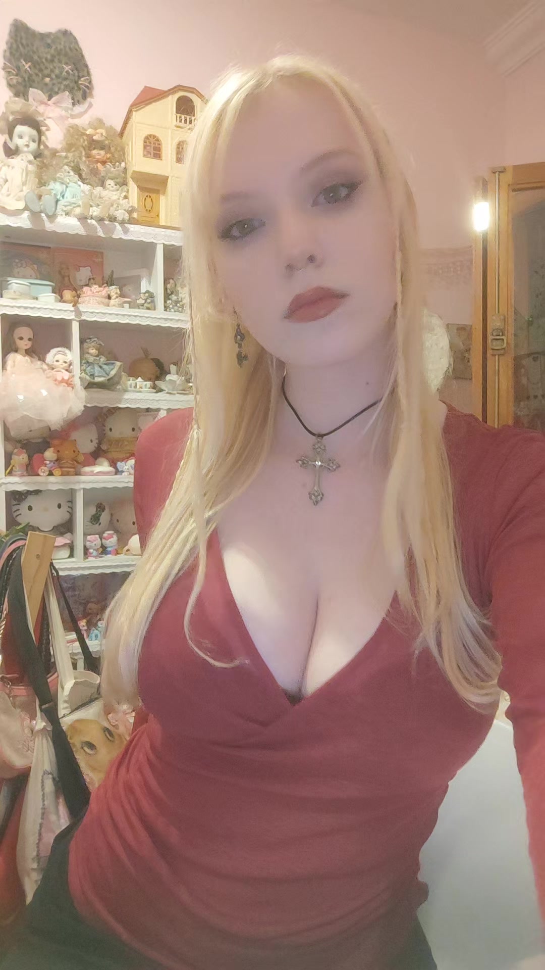@feefefefefeeefe