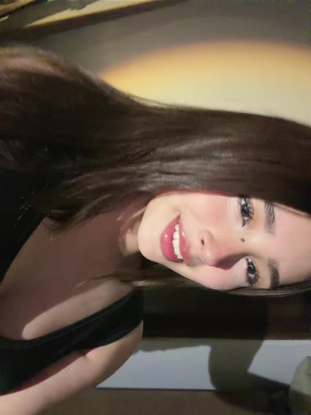 @Ani 🧃