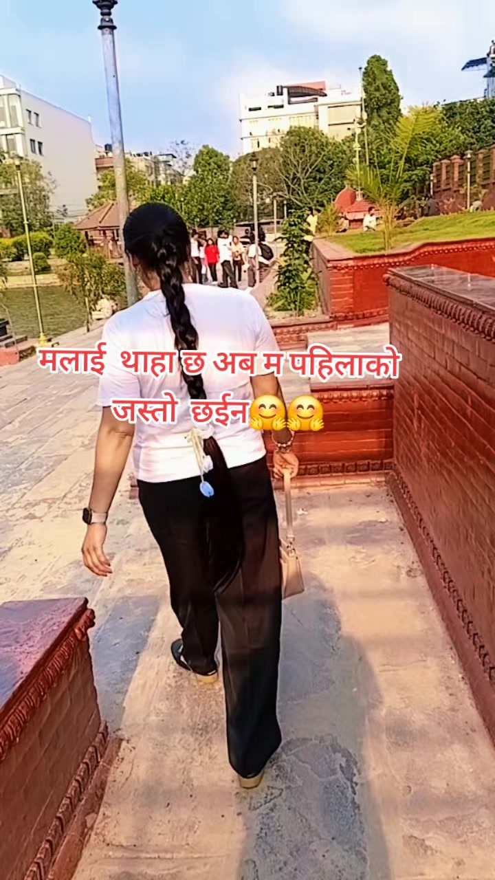 @म त यस्तै हो 🙈🙈