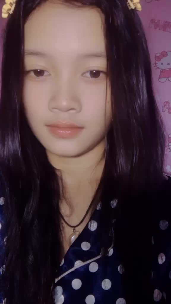 @Mēy Ly🐶🐣🐣