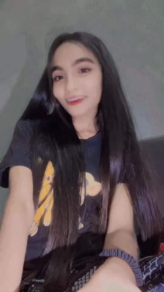 @Sarvataa 19💚