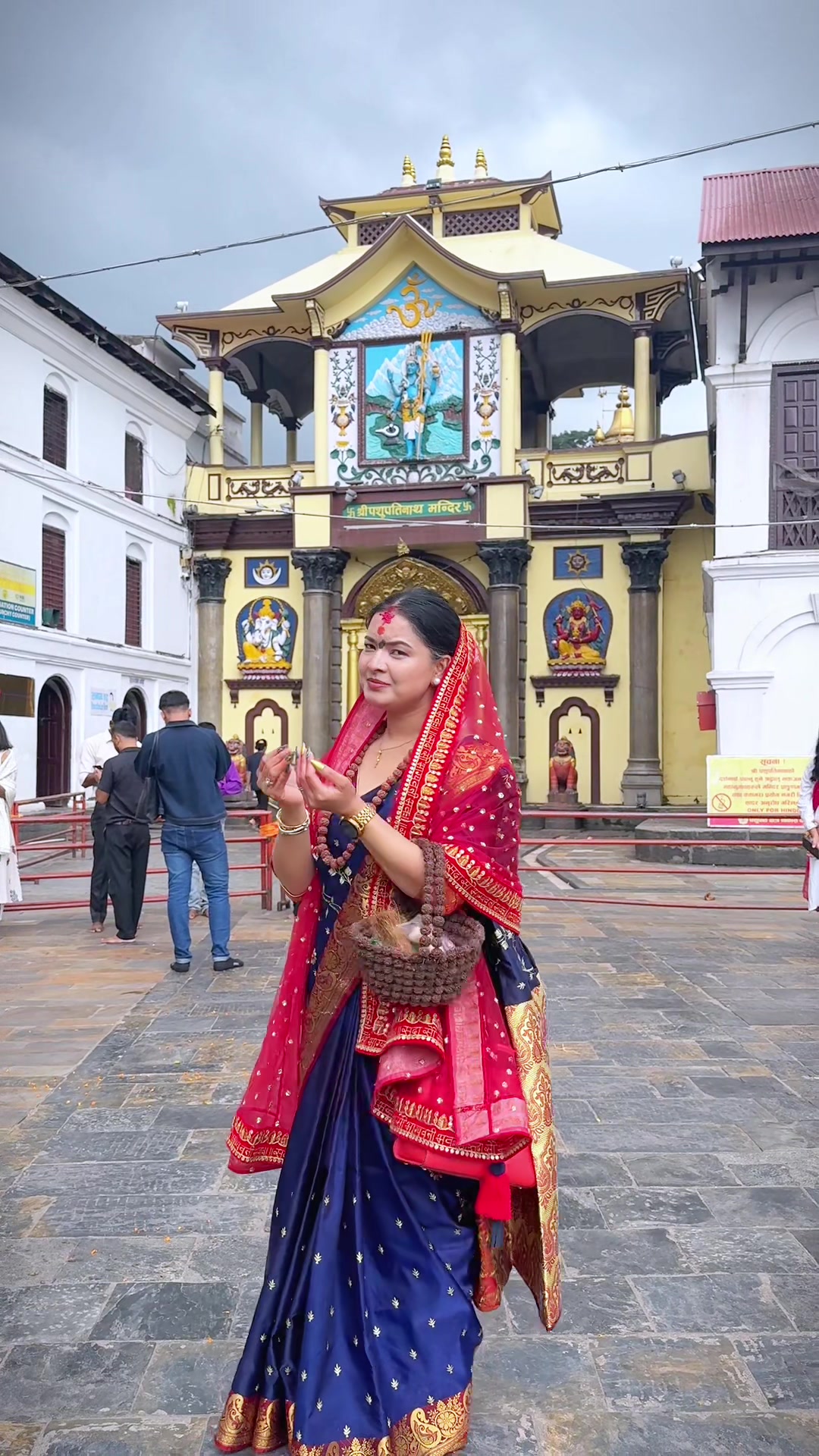 @👑Kali Pari👑