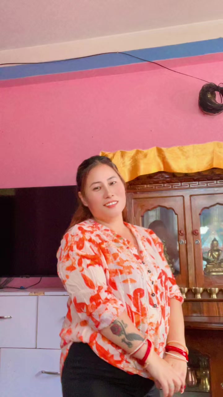 @Shanti ghising🫂