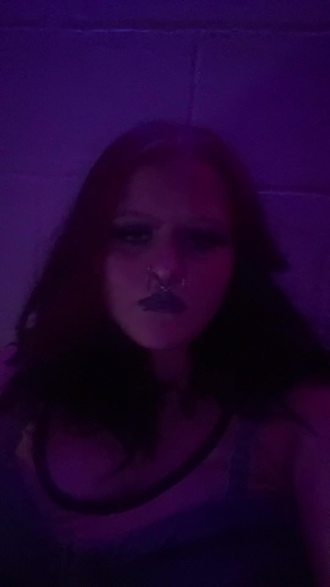@️