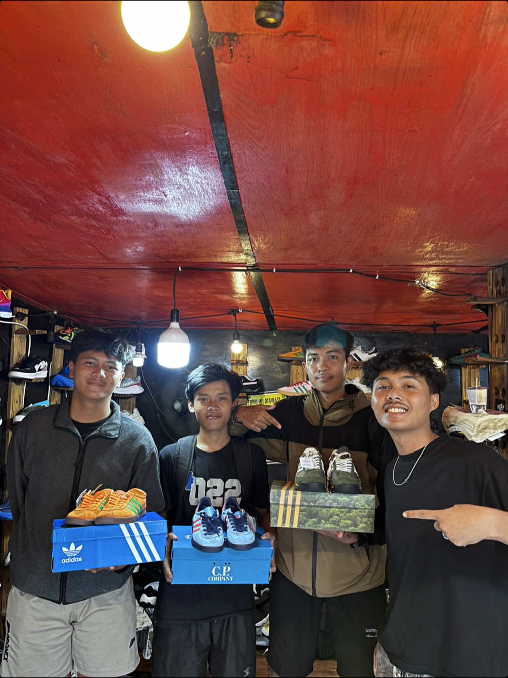 @SEPATU SECOND BANDUNG