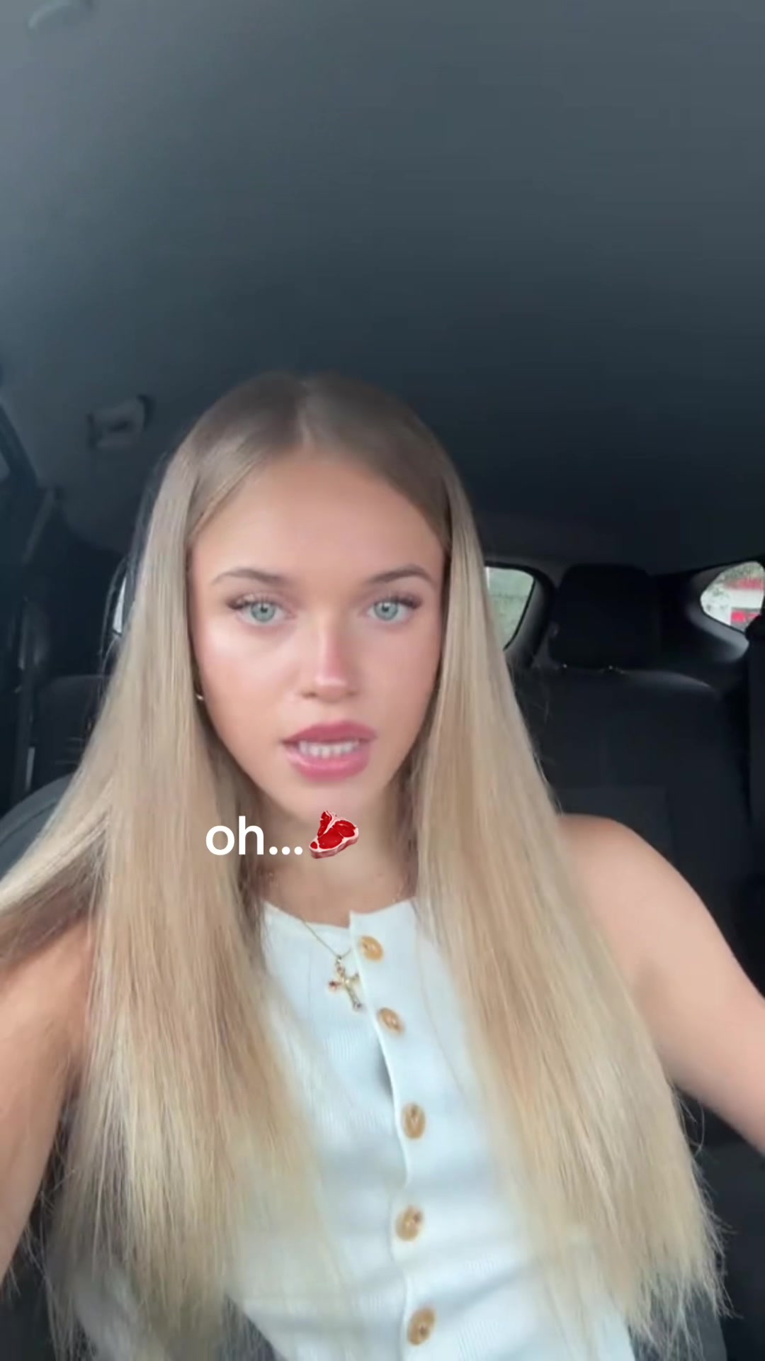 @karolina
