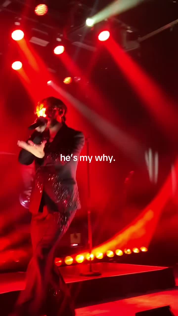 @chrisgreysvault