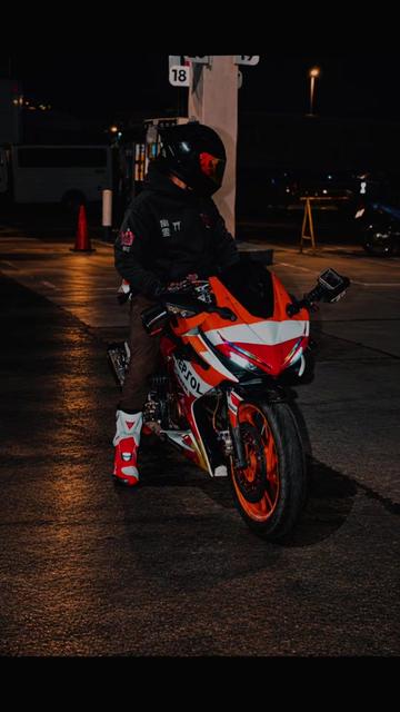 @J Red 98