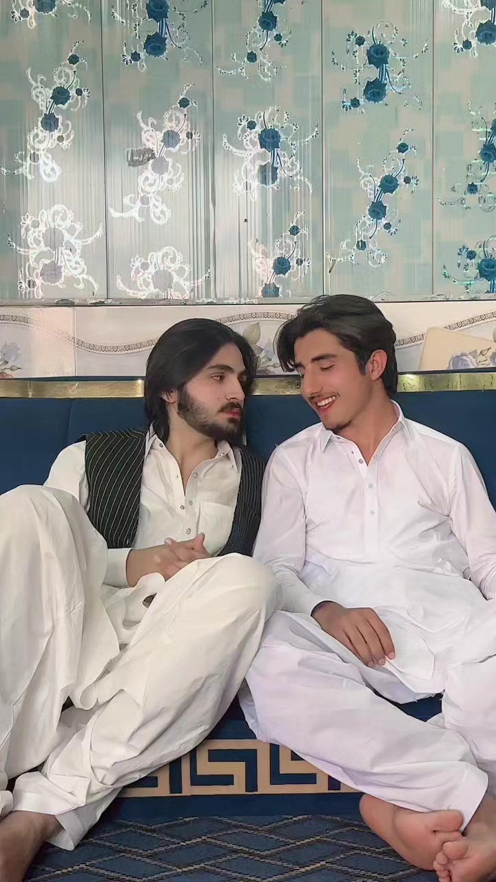 @PAKHTOON