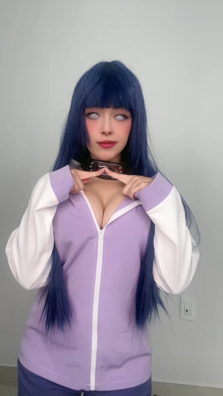 @Cosvickye Cosplay