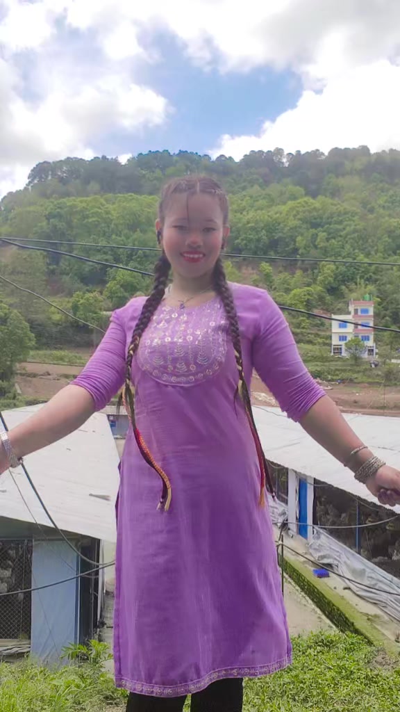 @☦️सोफिया चेपाङ्ग🇳🇵