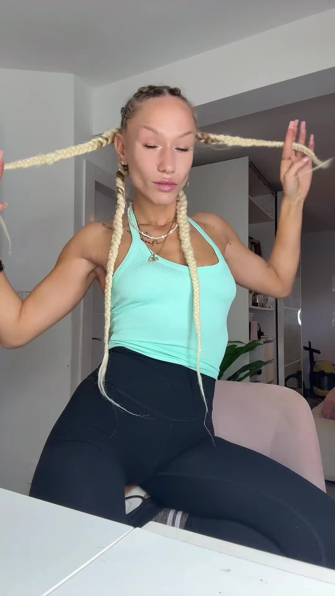 @Ilana