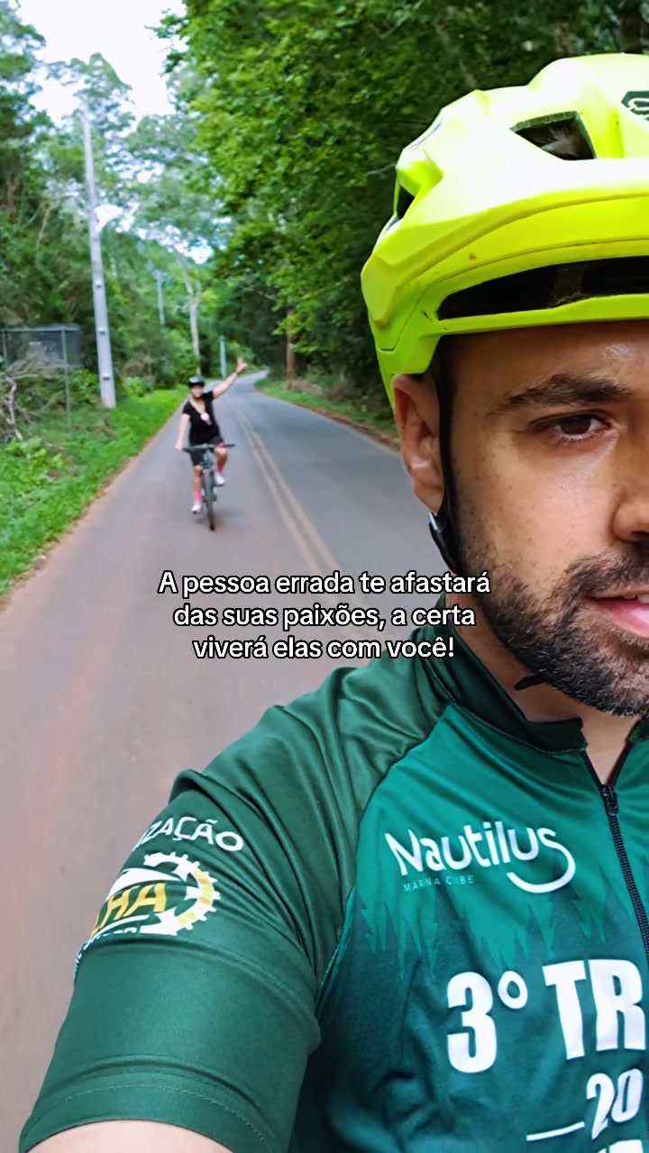 @Ju Oliveira