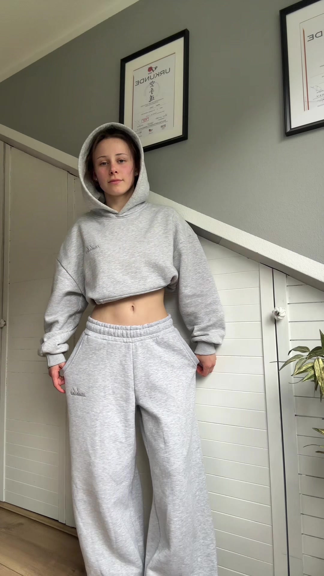 @laura.lxft