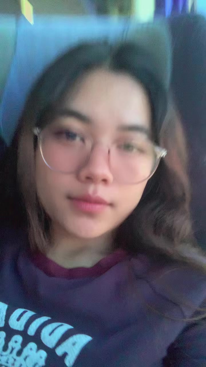 @🦋