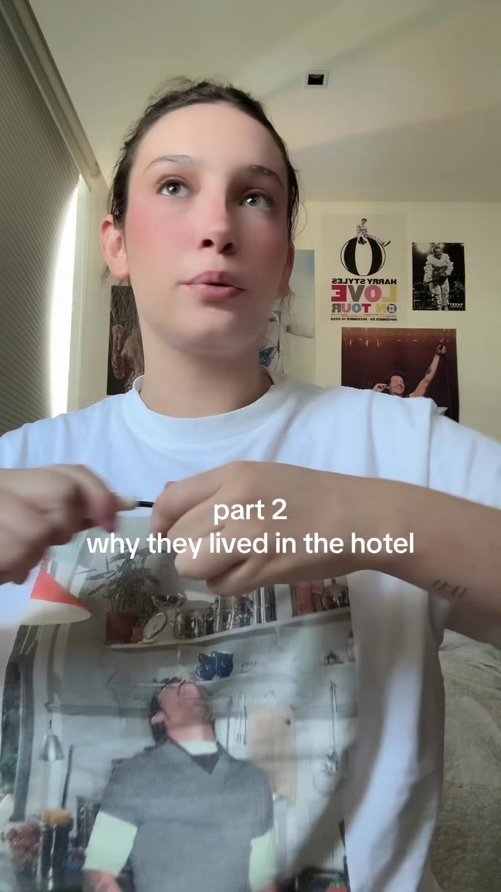 @jo ୨୧
