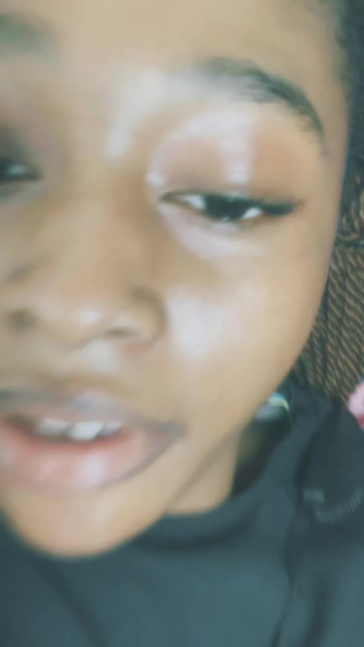 @karesimi💕🥹
