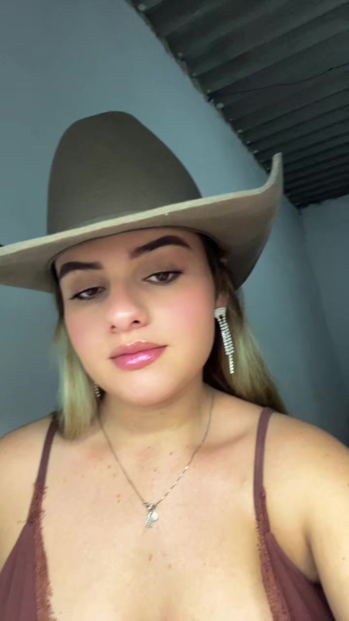 @Amanda Milena