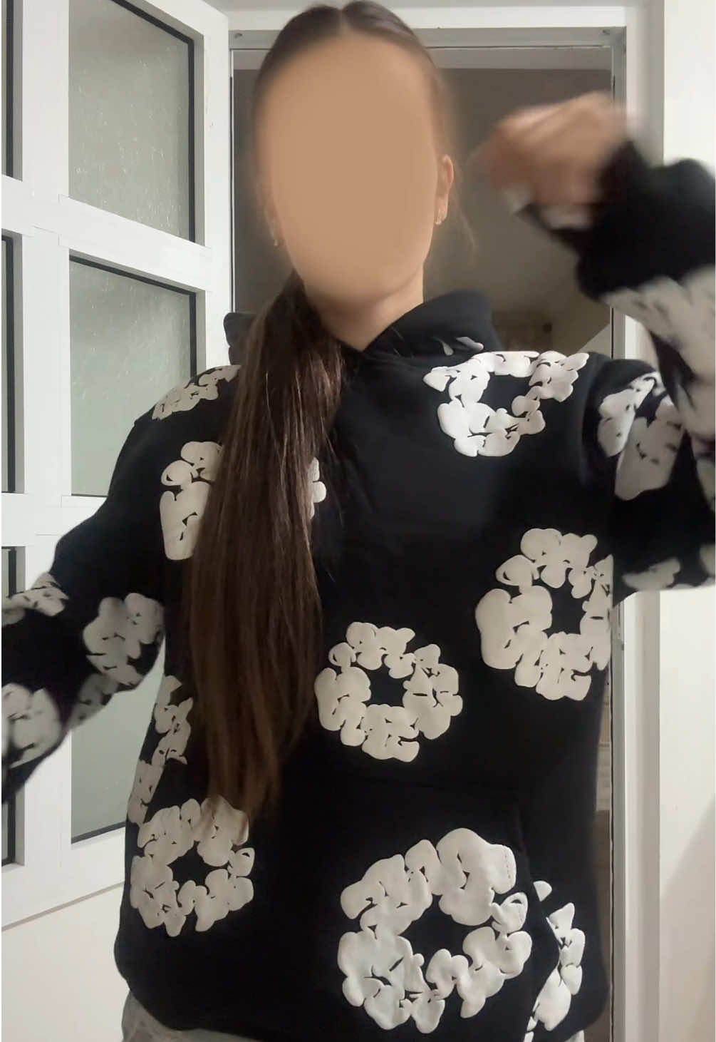@Franci