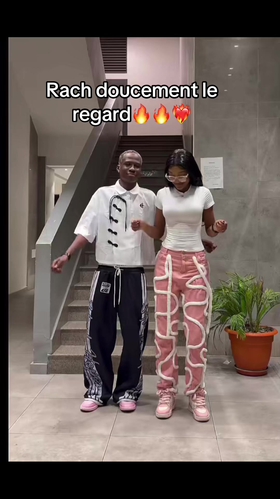 @📸LOGBOOO M&Eacute;DIA 🎥