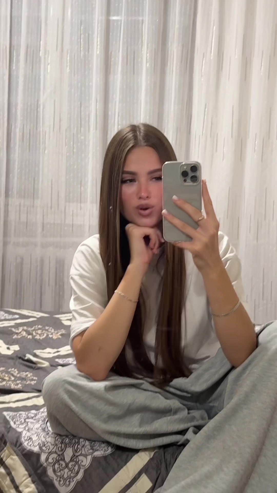@целую