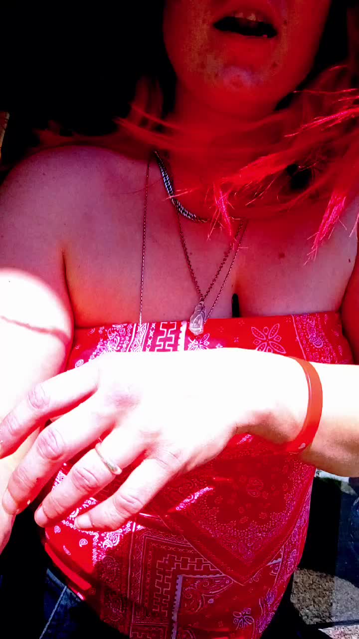 @Litty Tittyy 👅👅
