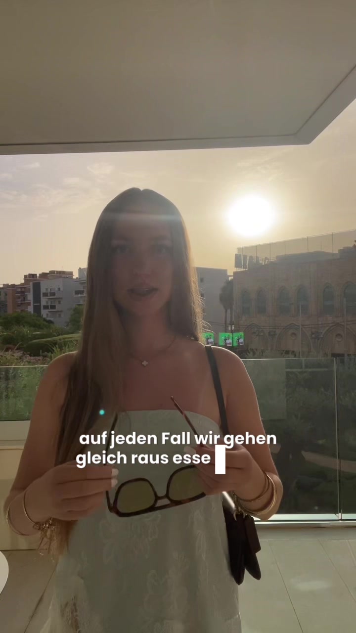 @Helena✨