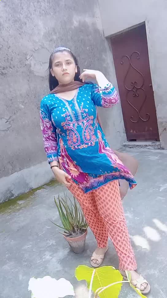 @aqsa parveen 😘😘😘😘😘😘😘