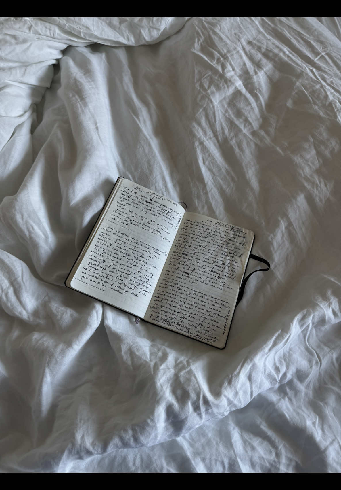 @kamila ♡ writer