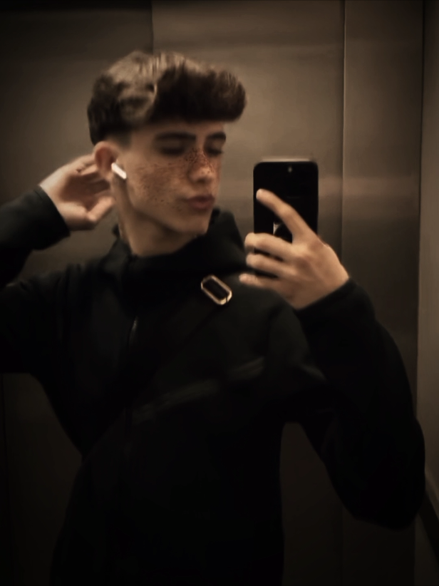 @🥊💸