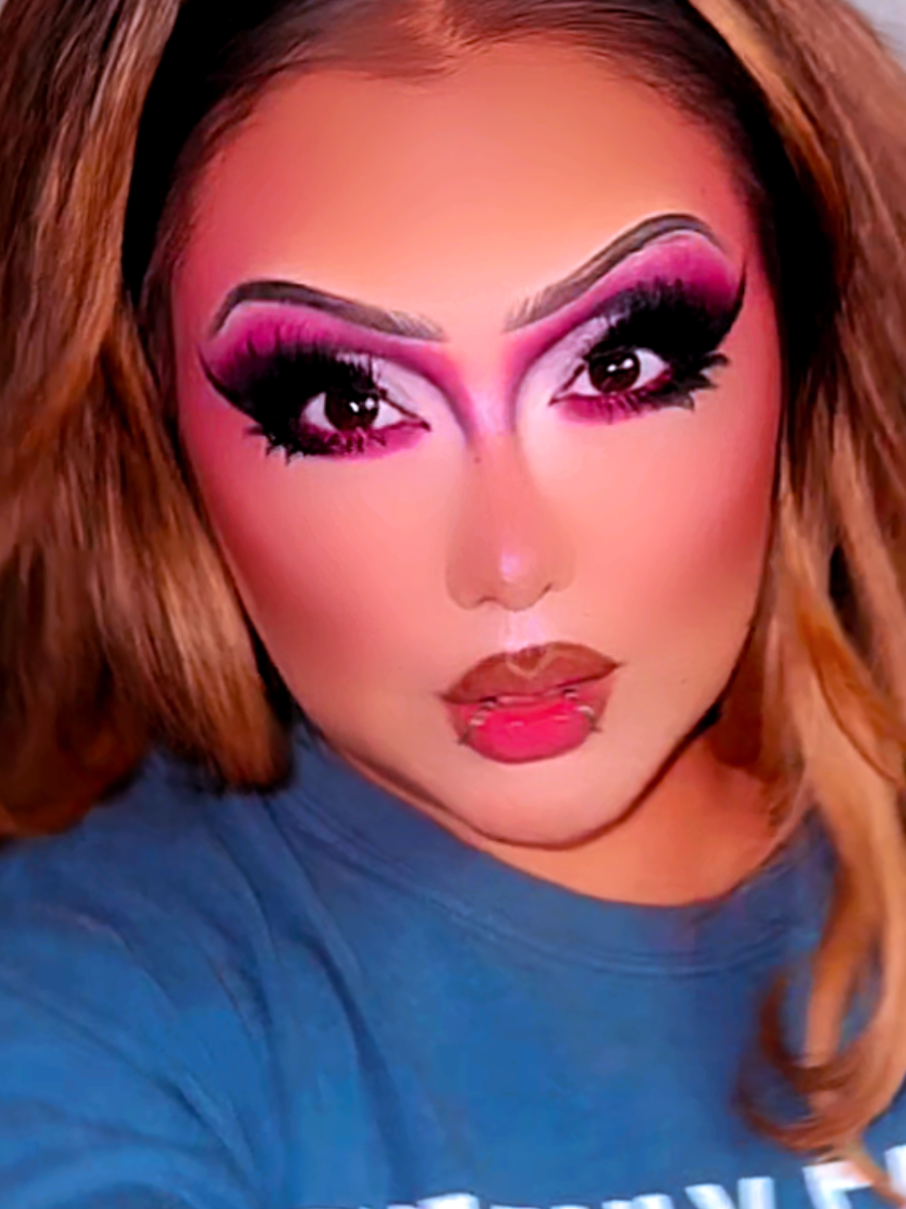 @GeminiDoll (Brittany Chacon)