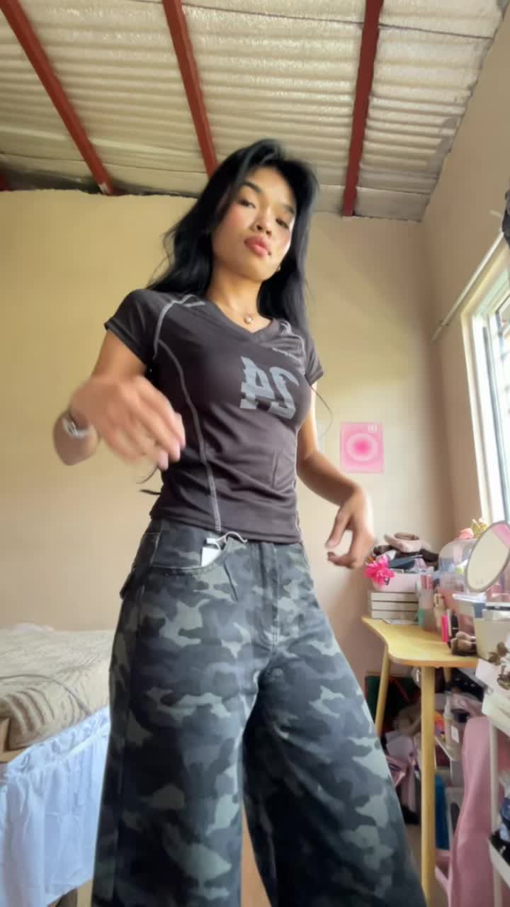 @@ishaaemeyyyy on ig