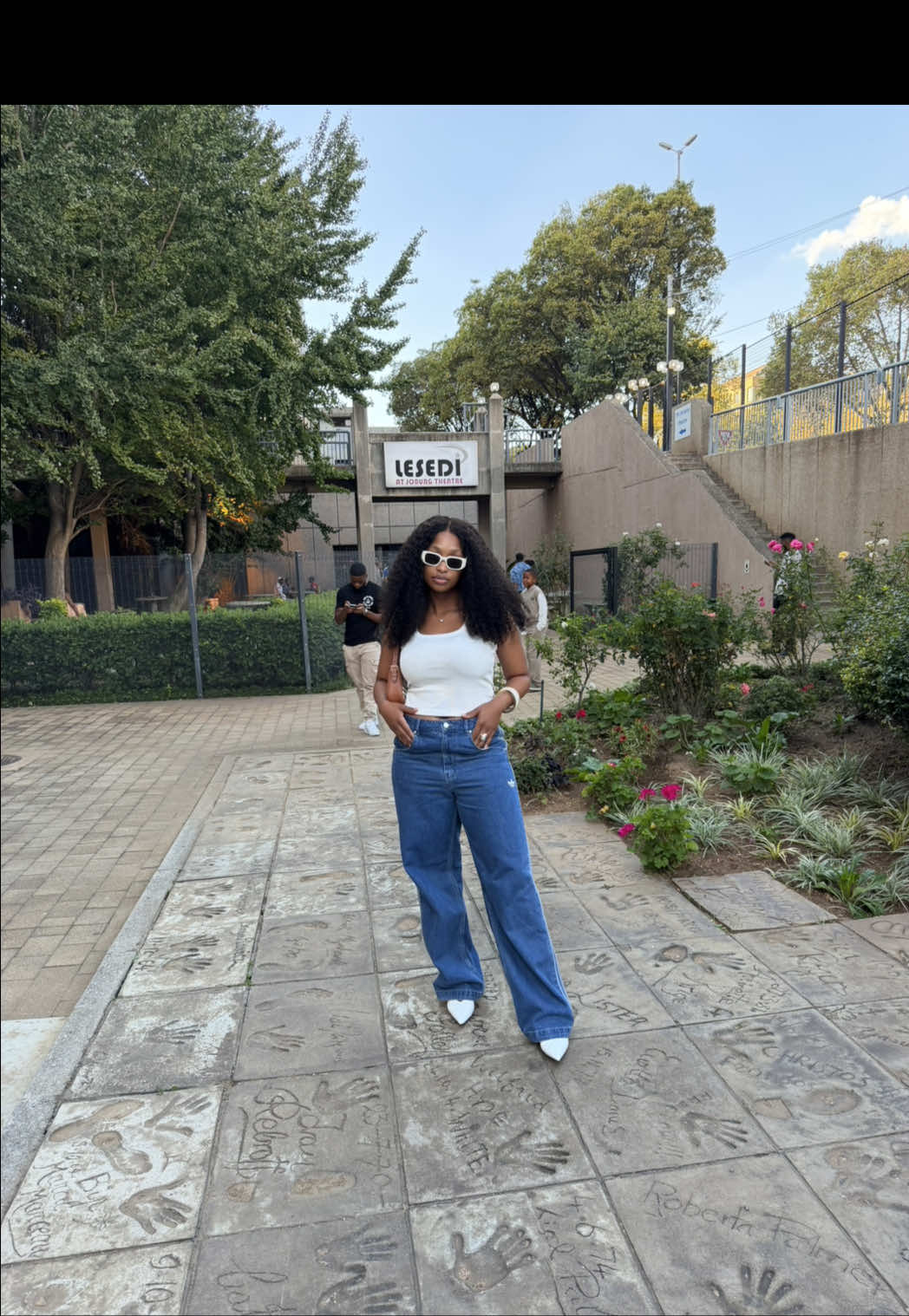 @Zola Nombona