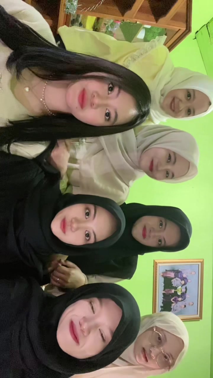 @Rayya