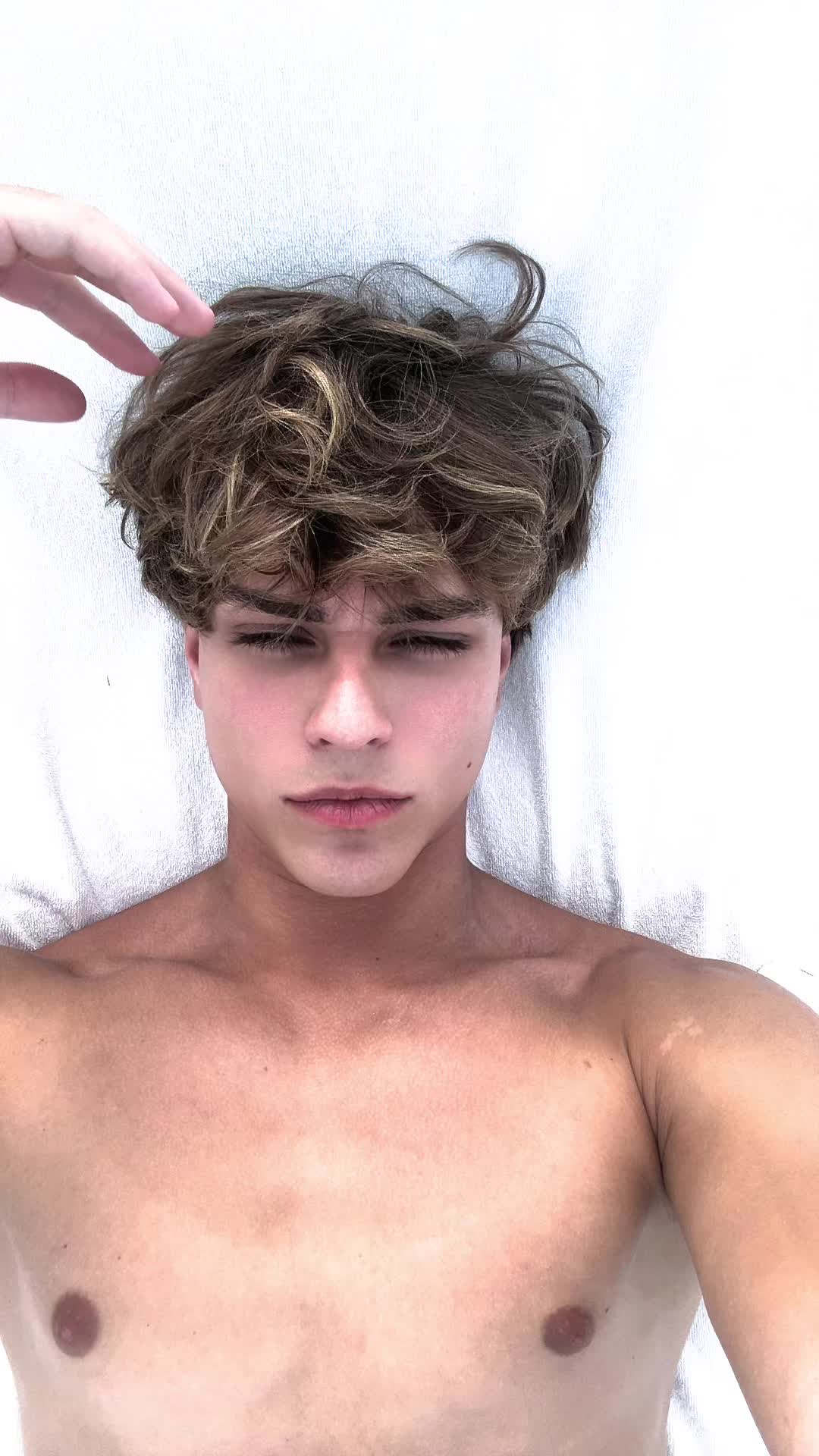 @Notdanielbochkov