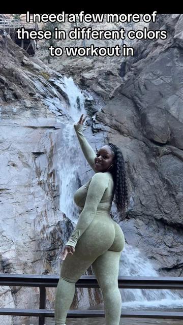 @mslaynaparis