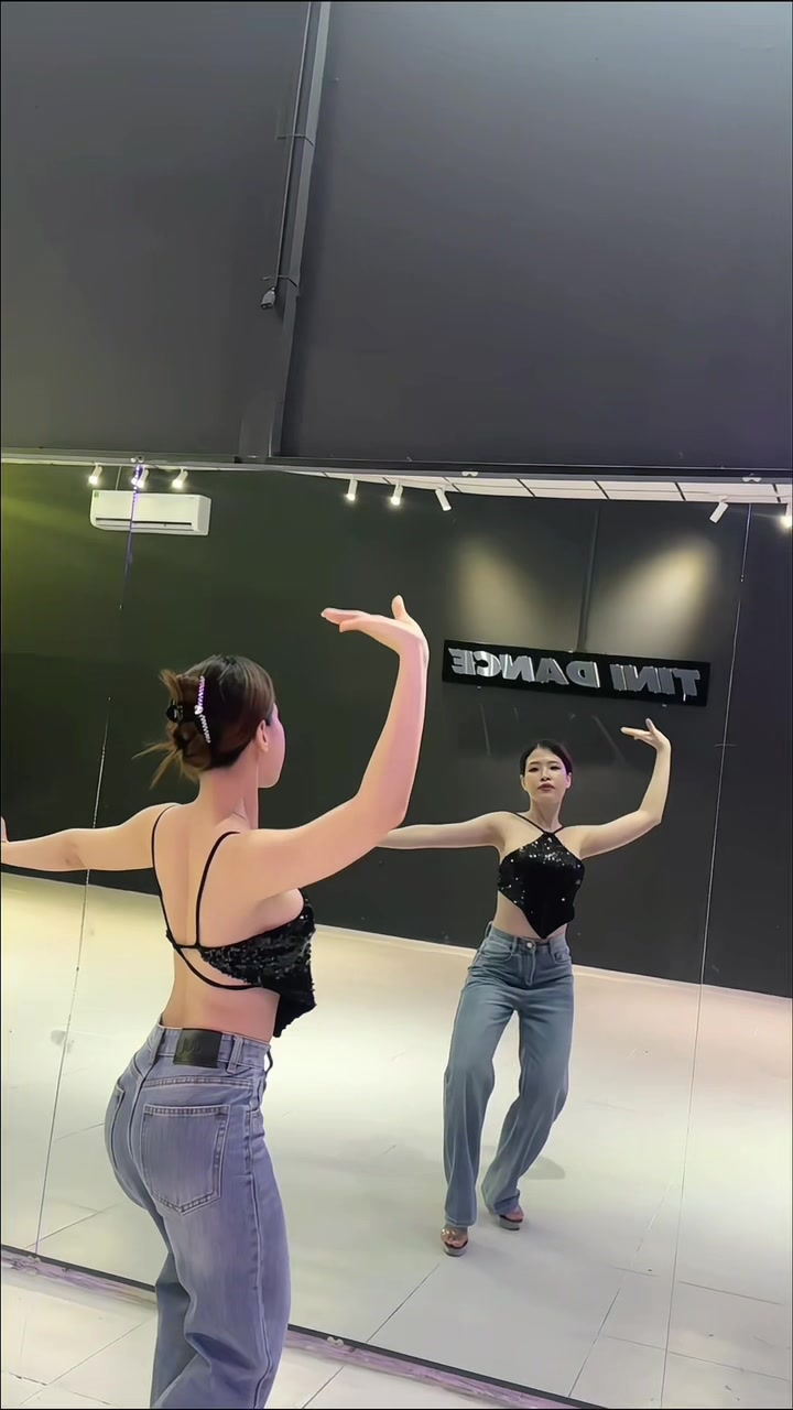 @Dạy Nhảy Long An_Hạnh TINI