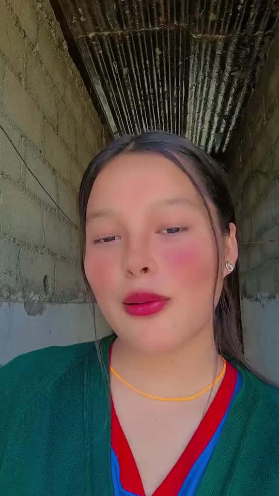 @Janu🕊️🌸